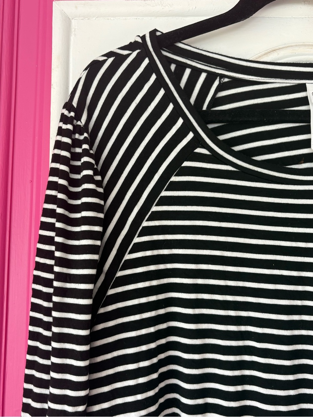NY Collection Black and White Striped Long Sleeve Top